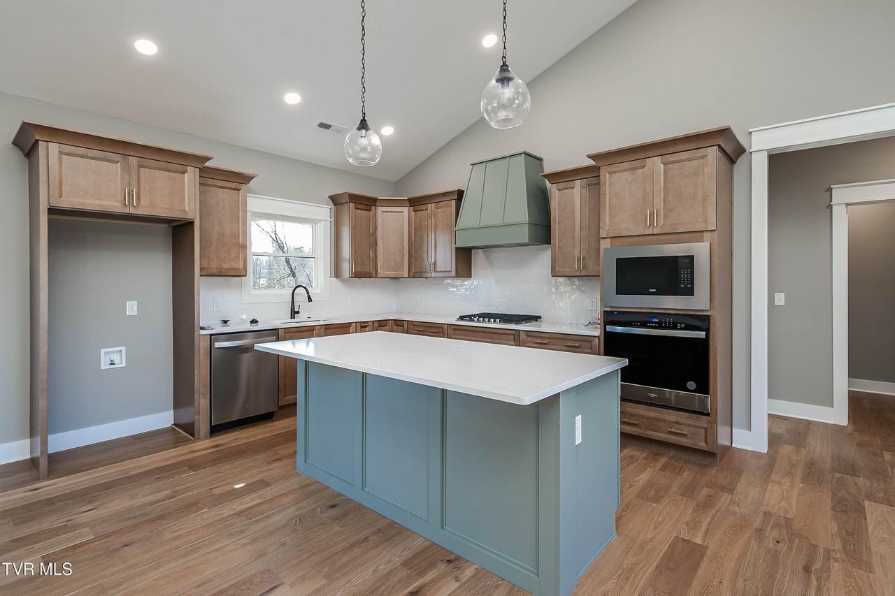 310 Ruby Rose Rdg - Photo 7 of 30