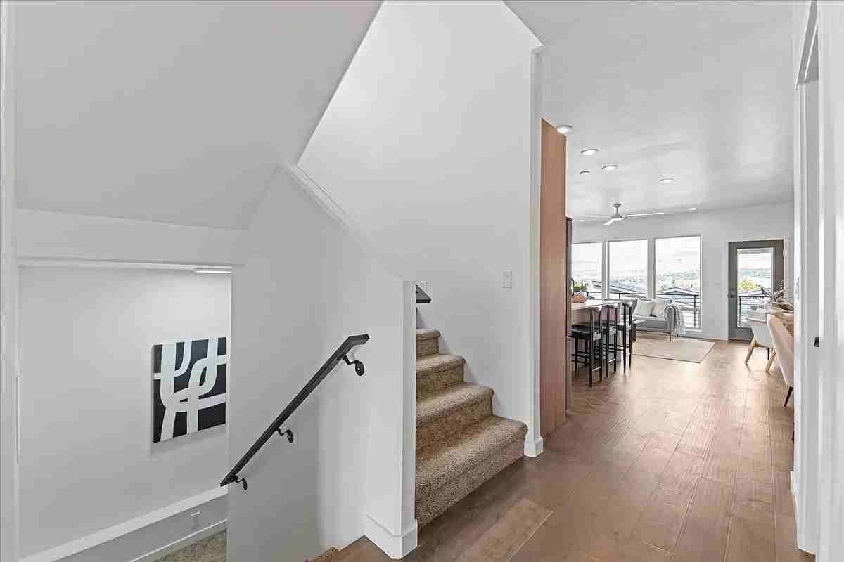 1277 E Echelon Ridge Ln #1291 - Photo 6 of 41