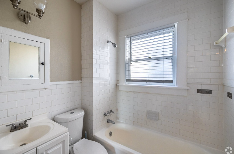 301-311 W Leuda St, Fort Worth, Tx #301K - Photo 3 of 14