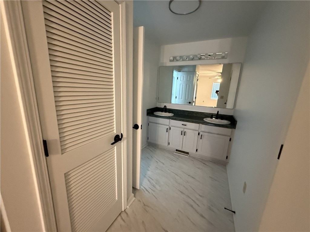 311 Dixie Dr - Photo 7 of 8