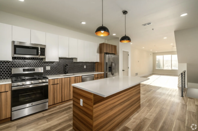 2500 E Tioga St #A25 - Photo 3 of 12