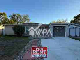 332 W Mandalay Dr - Photo 1 of 1