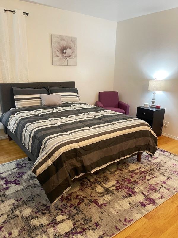 2804 Truman St Ne - Photo 3 of 18