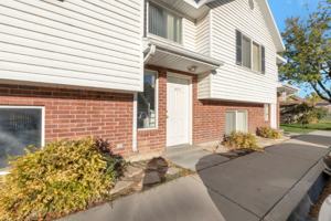 featured image of 470 Westsouth #476