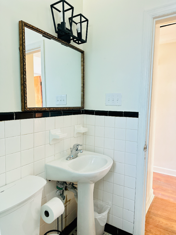 112 Quincy St - Photo 7 of 11
