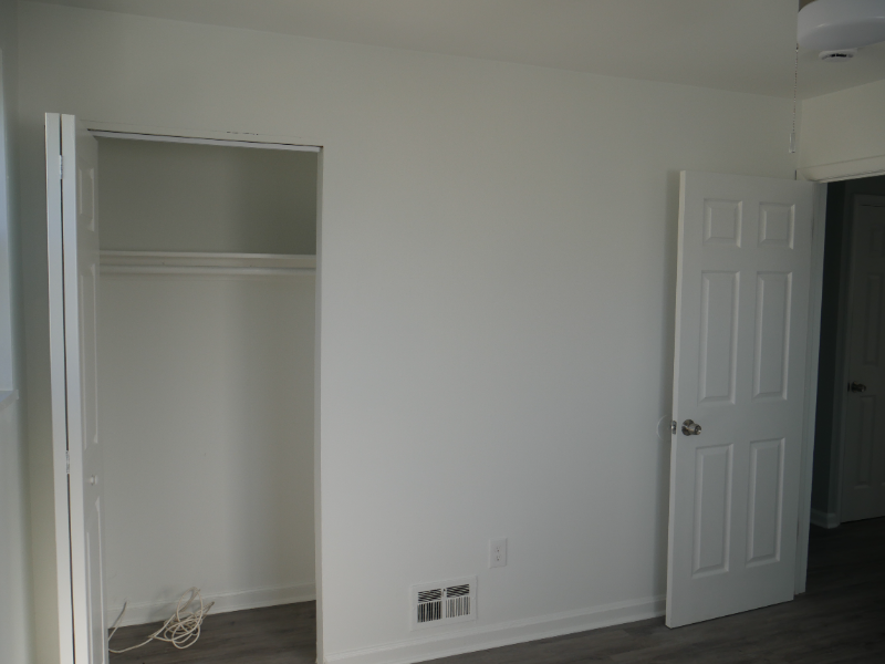 2312 Wintergreen Ave - Photo 6 of 14