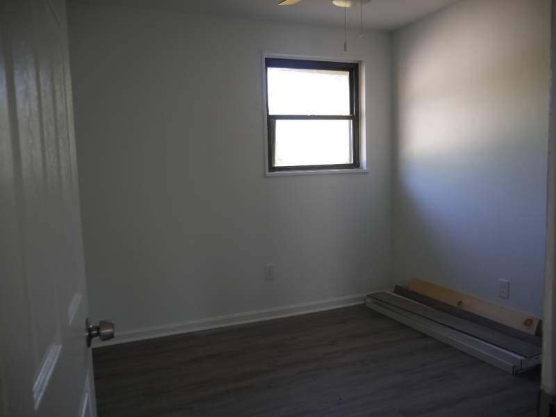 2312 Wintergreen Ave - Photo 7 of 14