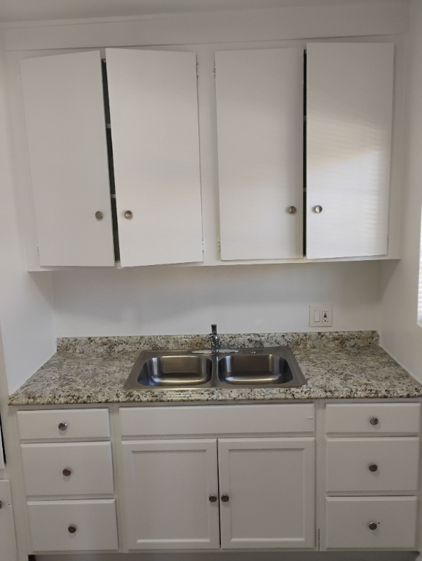 14129 Vanowen St #19 - Photo 5 of 17