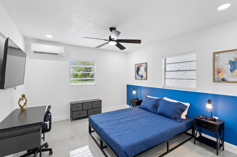1824 Lake St #2