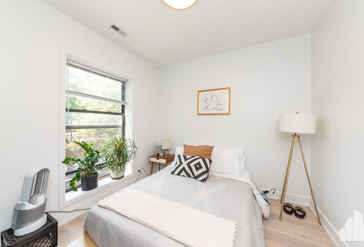 1336 W Bryn Mawr Ave #3F - Photo 6 of 18