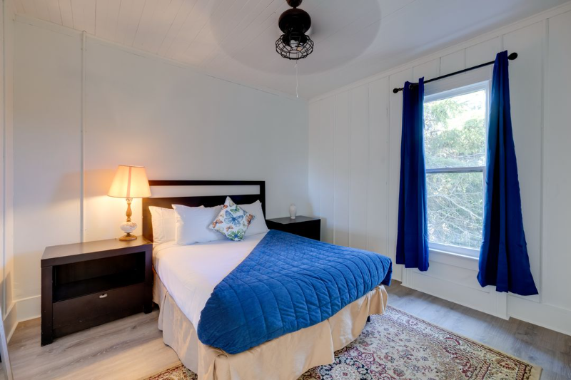 414 S Holladay Dr - Photo 3 of 20