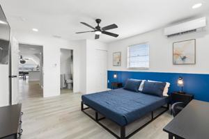 featured image of 1824 Lake St #4