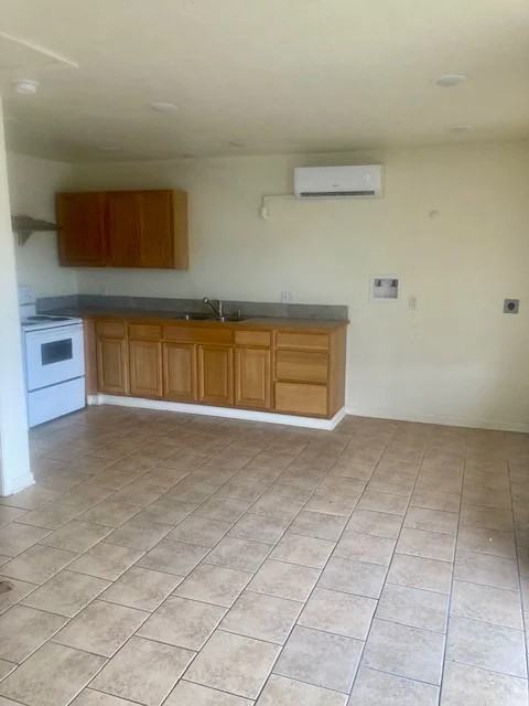 1001 Mcdonald Dr #8 - Photo 7 of 8