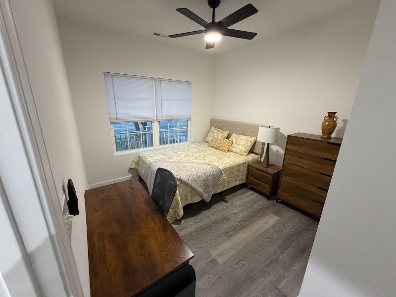 236 Buxton Ave - Photo 5 of 15