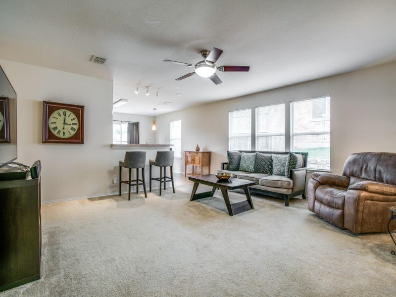 1618 Duet Dr - Photo 3 of 12