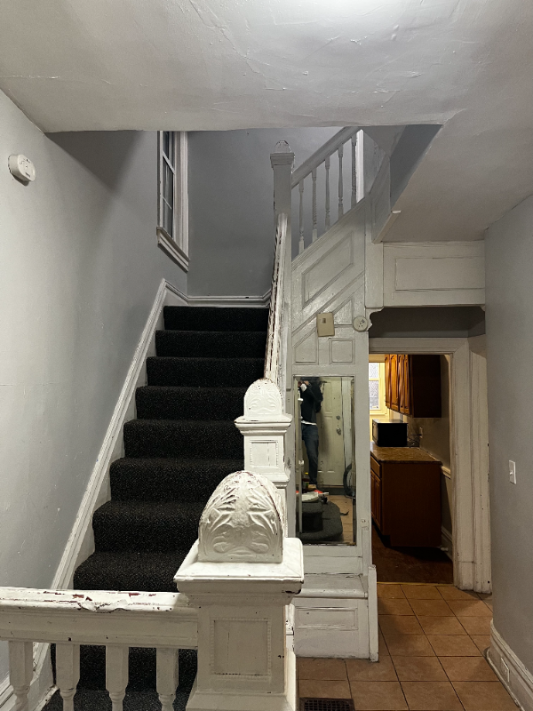 7138 Race St - Photo 2 of 19