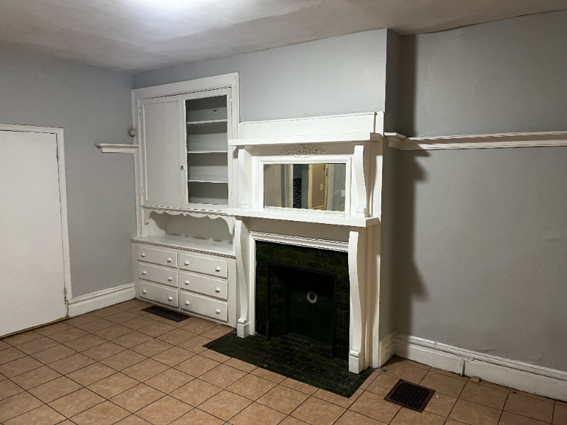 7138 Race St - Photo 5 of 19