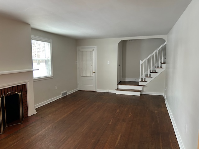 103 8th St - Photo 3 of 21