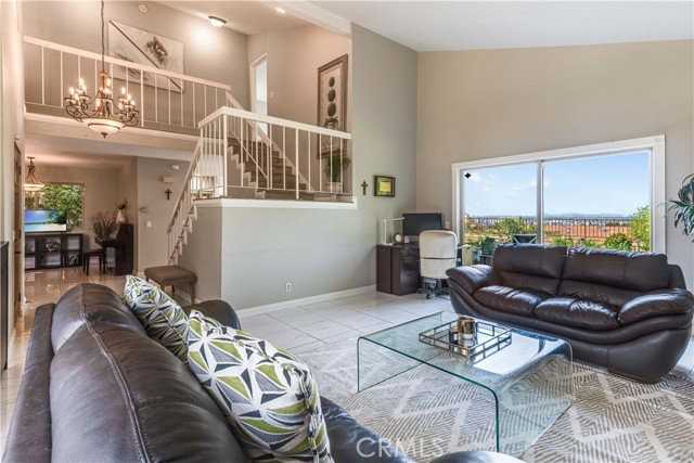 3019 Carolwood Ln - Photo 3 of 8