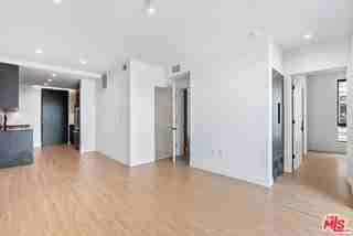 3667 Keystone Ave #433 - Photo 2 of 8