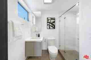 7198 Formosa Fusion Ct - Photo 7 of 8