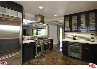 2001 Coldwater Canyon Dr - Photo 5 of 8