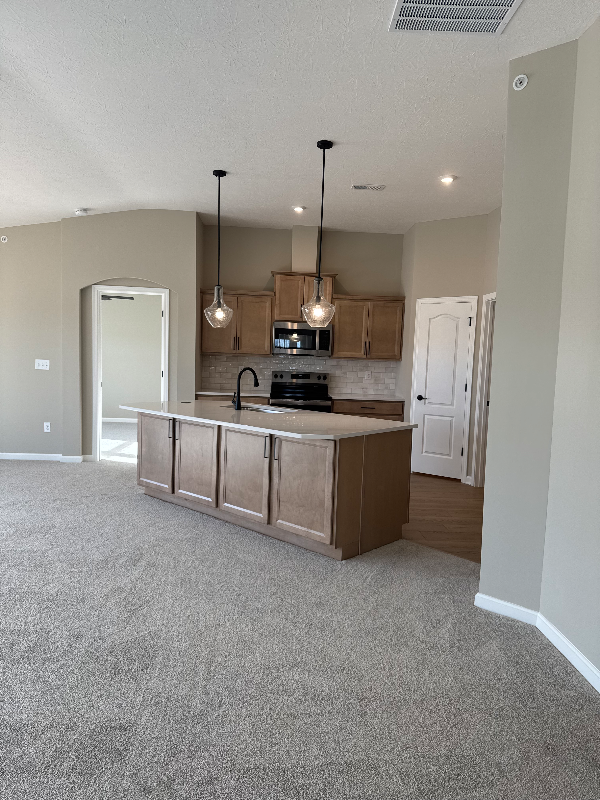 510 Glenhaven Way - Photo 3 of 23