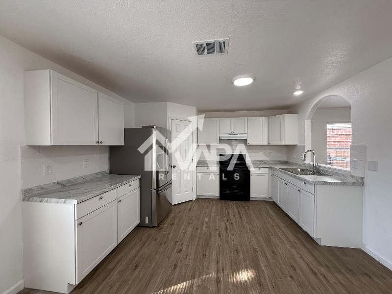 6547 Estes Flts - Photo 3 of 19