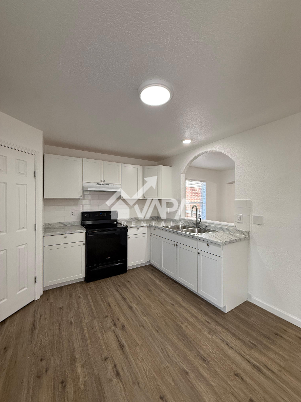 6547 Estes Flts - Photo 4 of 19