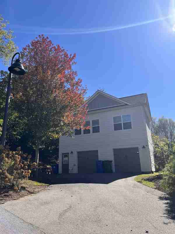 32 Plant Pl - Photo 2 of 37