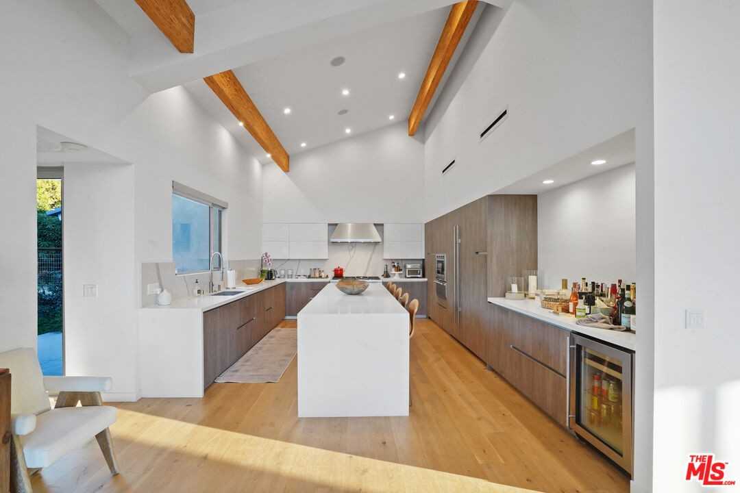 30479 Morning View Dr - Photo 5 of 8