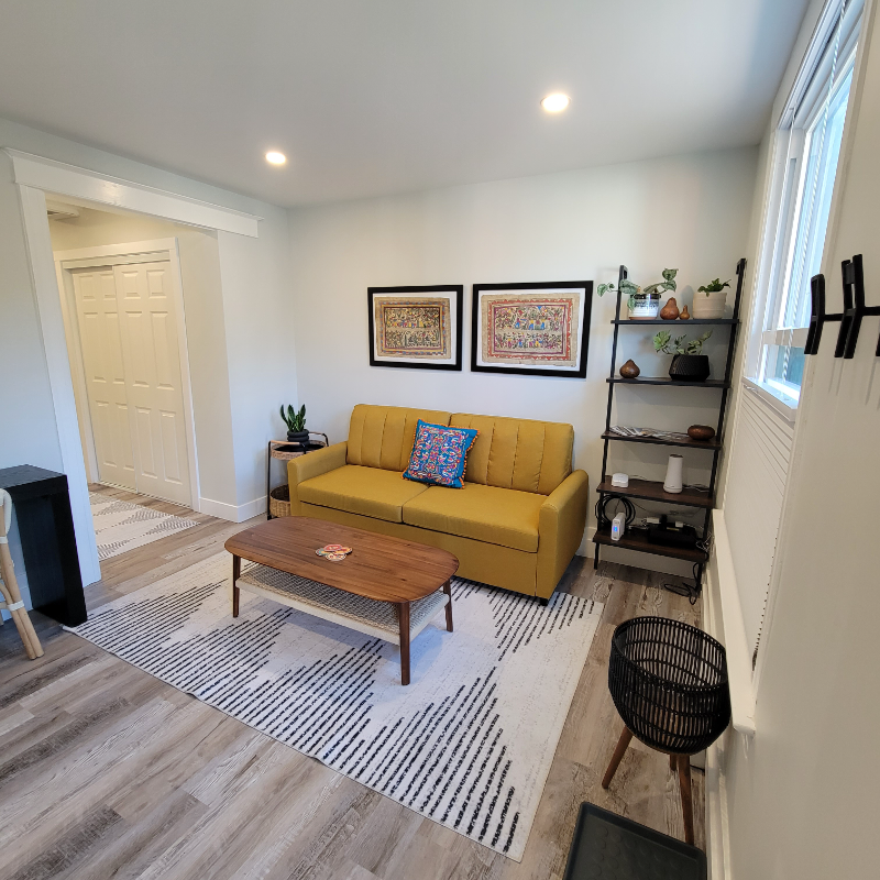 112 W Bayaud Ave - Photo 2 of 18