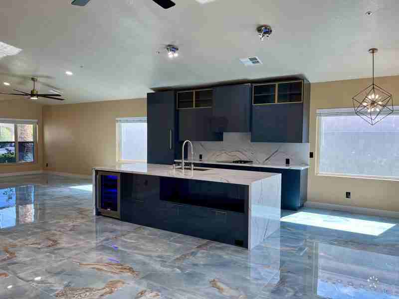 8709 E Gail Rd - Photo 2 of 20