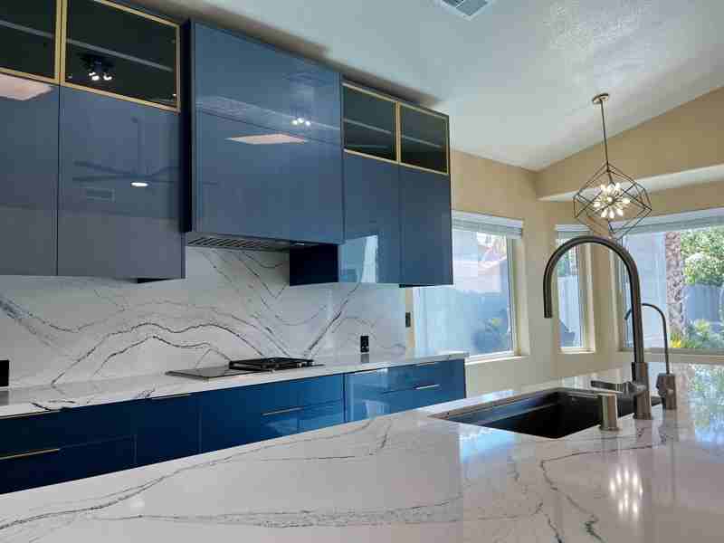 8709 E Gail Rd - Photo 4 of 20