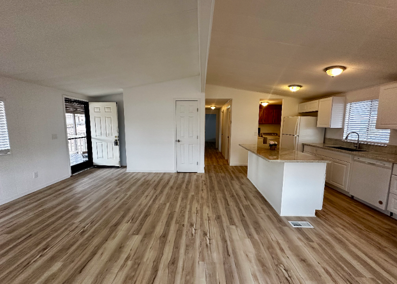 1780 Cyprus Ln - Photo 3 of 12