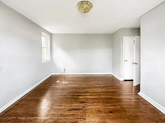 6203 N 15th St #10 - Photo 4 of 20