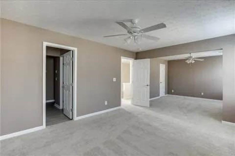 1118 Montague Place Ct - Photo 5 of 12