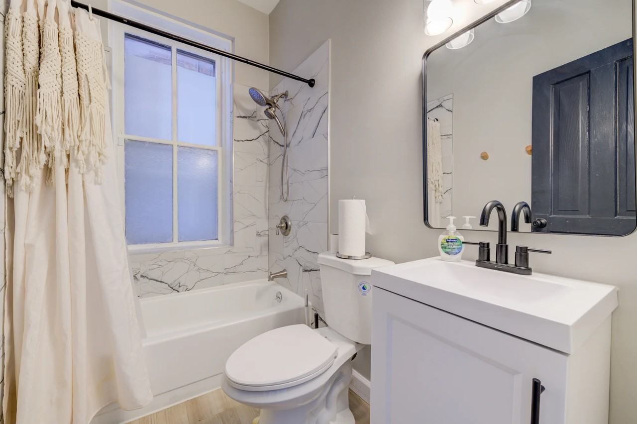 1705 S 9th St - Photo 7 of 9