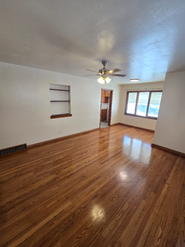 4316 N 73rd St - Photo 4 of 12