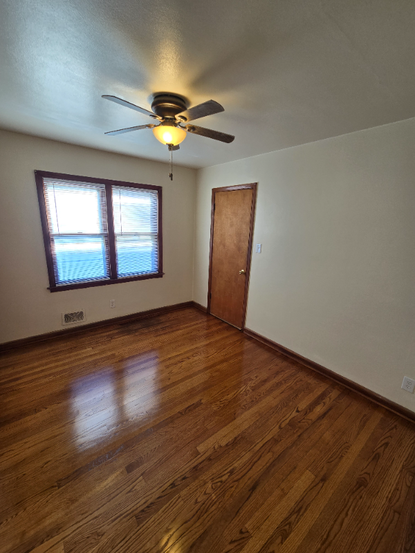 4316 N 73rd St - Photo 5 of 12