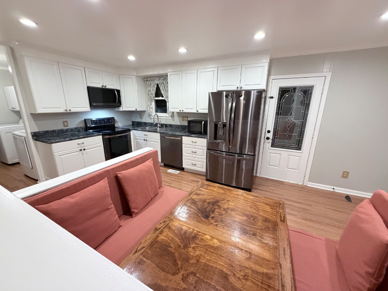 217 Ridgecrest Way - Photo 3 of 20