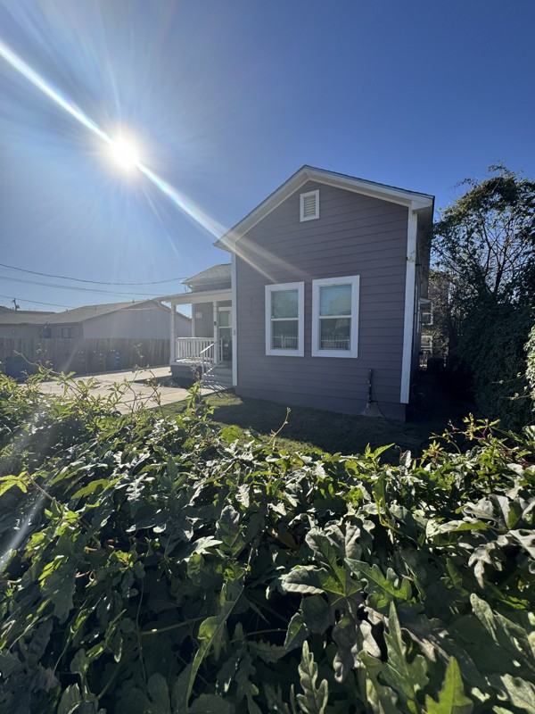 319 S Olive St #3 - Photo 3 of 25