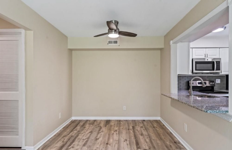 318A Delancey Pl #A - Photo 7 of 19