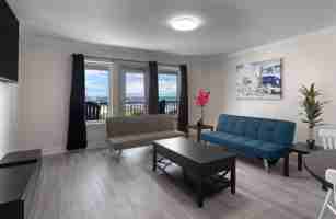 featured image of 700 N Ocean Blvd