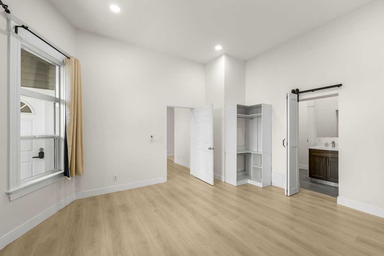 1331 S Park Ave #1333 - Photo 7 of 20