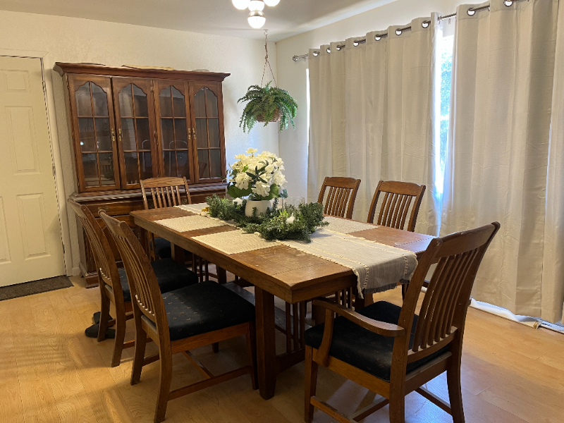 7327 Sovereign Ct - Photo 6 of 10