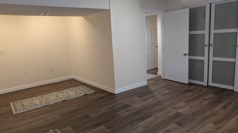 4227 S Richfield Way - Photo 4 of 9