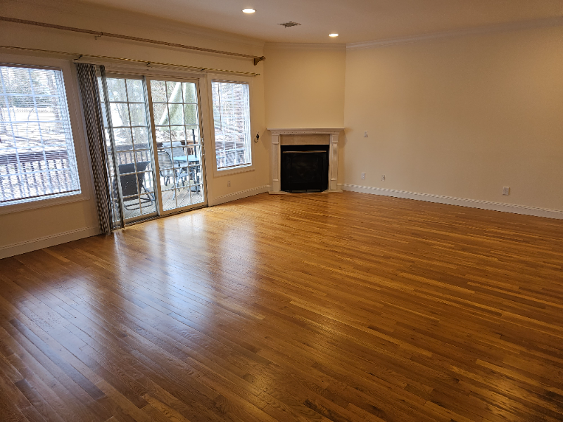 104 Demarest Ln - Photo 4 of 20