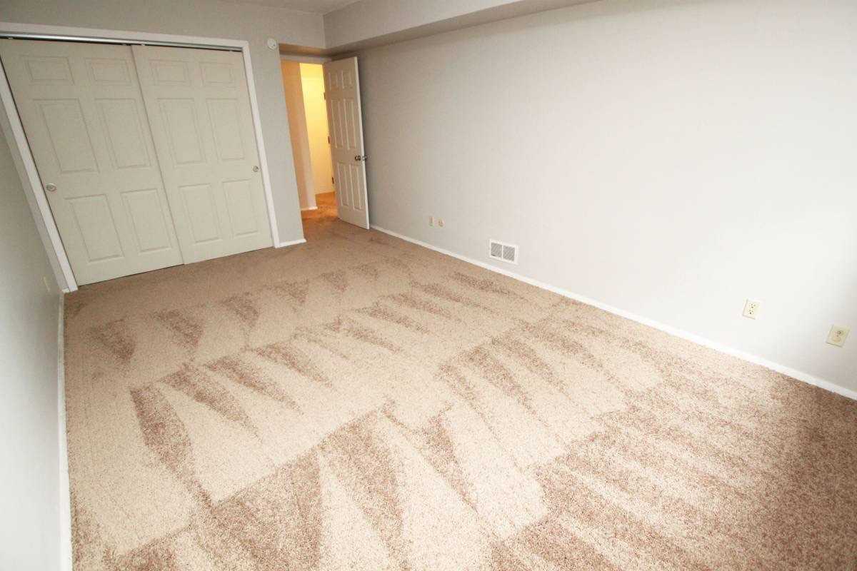 504 ORCHARD AVENUEAPT 205 #205 - Photo 5 of 11