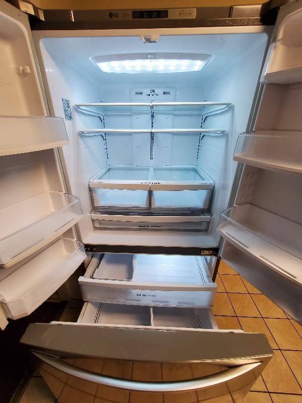 820 Pineland Ave - Photo 7 of 16